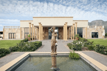 Stellenrustin päärakennus Stellenrustin päärakennus